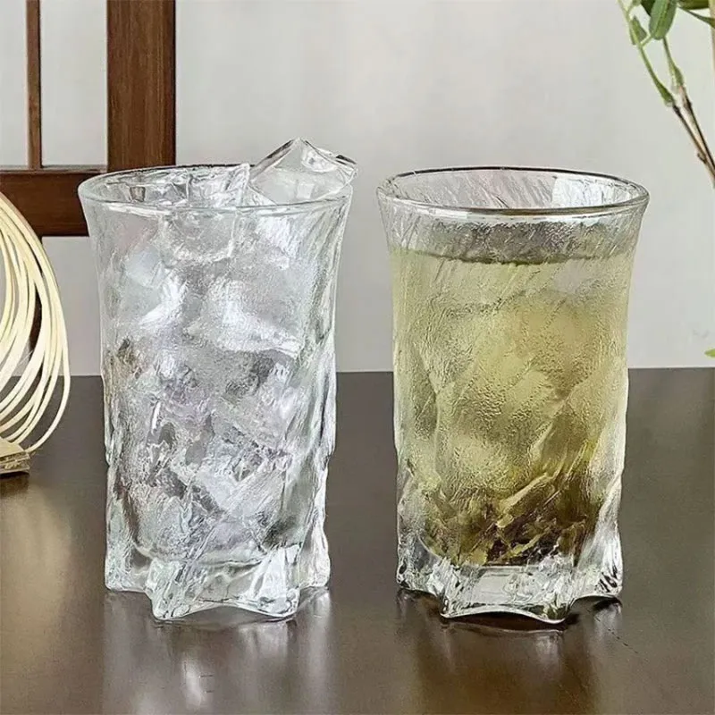 لیوان-دفرمه-طرح-یخی-دلی-گلس-وارداتی