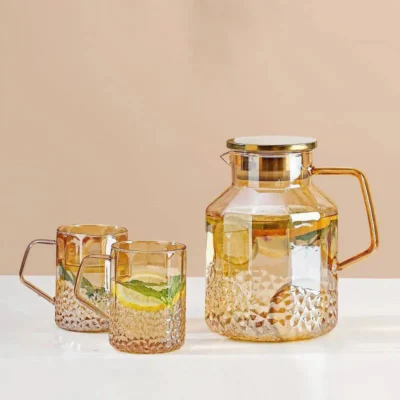 پارچ و لیوان پیرکس شامپاینی مدل چند ضلعی