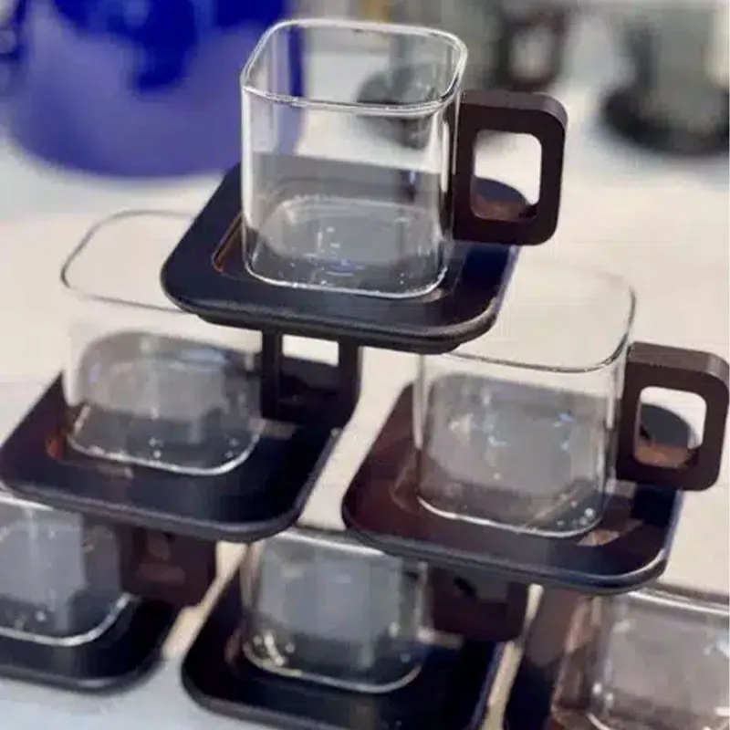 فنجان-پیرکس-مربع-زیره-چوبی-وارداتی